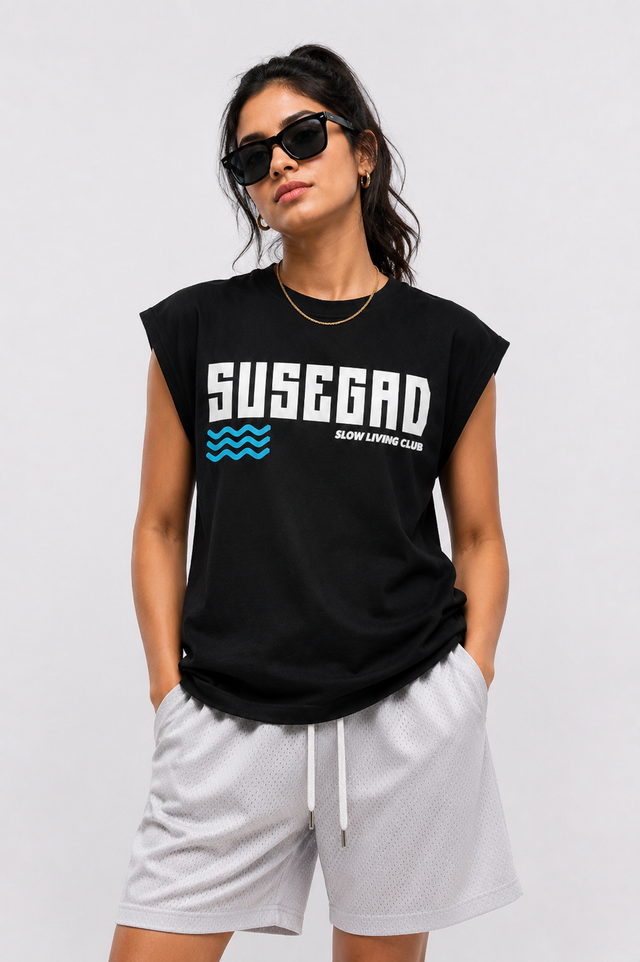 Susegad with a Wave Oversized tank top