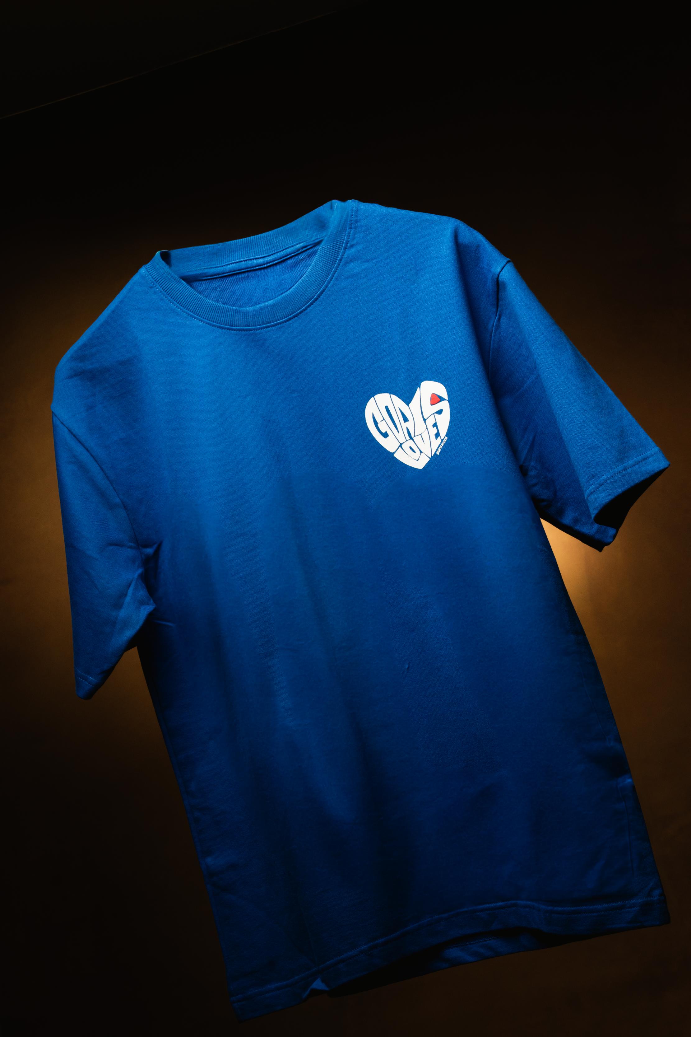 Goa is love puffed heart Oversized t-shirt (Royal Blue)